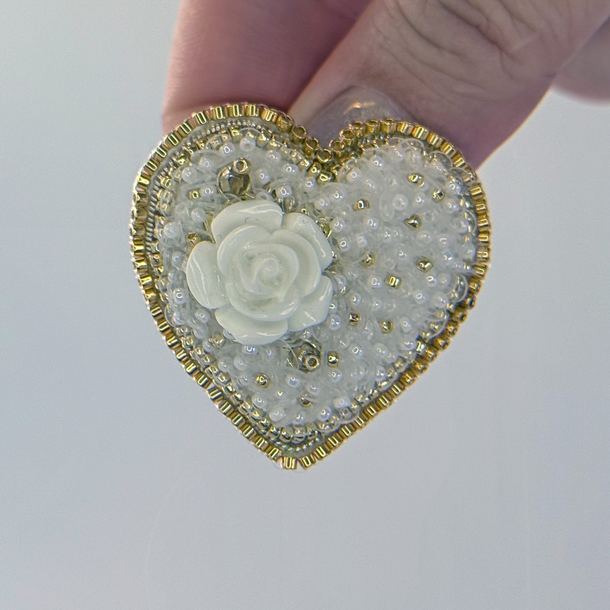 White Gold Rose Heart Brooch, Ivory Beaded Heart Pin with Rose Cabochon, Handmade Elegant Bridal Jewelry, Wedding Gift — view 7